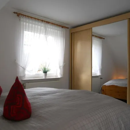 Manuela Og, Halligweg * Wyk auf Föhr