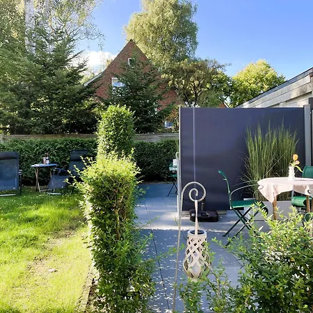 Manuela Og, Halligweg Daire *