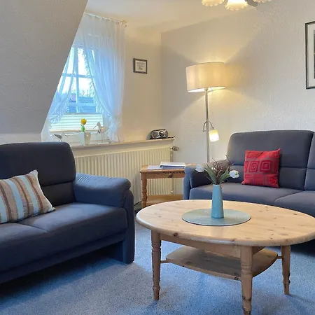 Daire Manuela Og, Halligweg